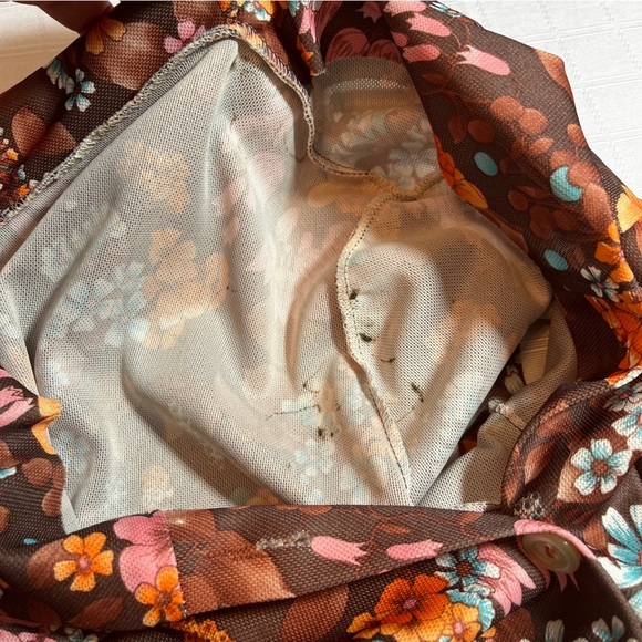 Vintage 1970's Floral Brown Button Up Short Sleeve Women's Shirt Grandmacore - Picture 3 of 9